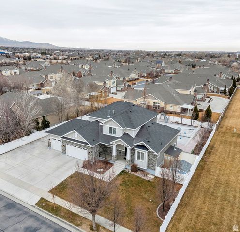 3208 W 10540 S, South Jordan, UT 84095