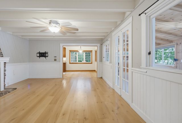 138 County Road, Hillsborough, NH 03244