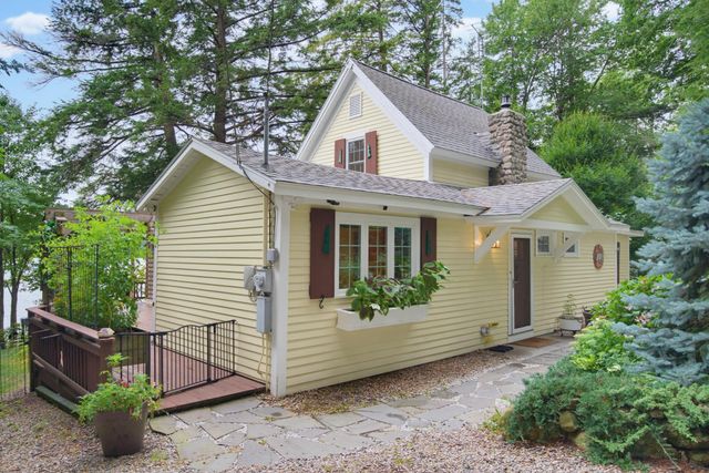 138 County Road, Hillsborough, NH 03244