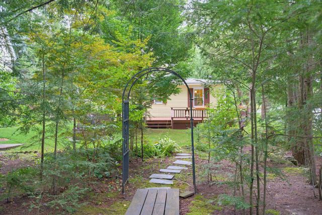 138 County Road, Hillsborough, NH 03244