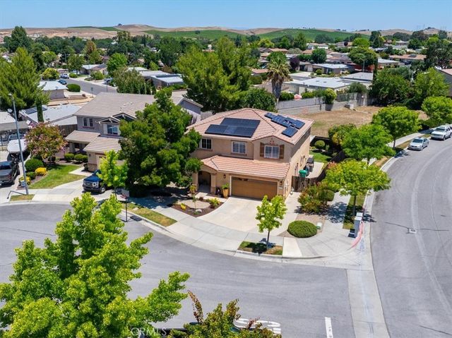 2306 Latigo Court, Paso Robles, CA 93446
