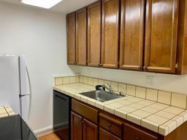 5693 Makati Circle D, San Jose, CA 95123