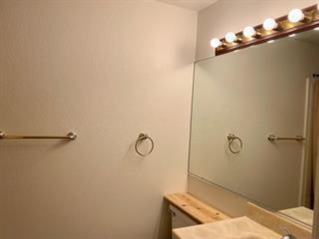 5693 Makati Circle D, San Jose, CA 95123