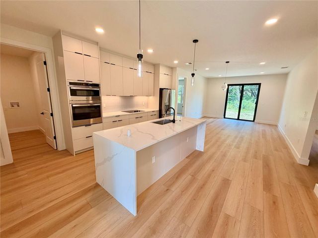 301 EPPINGER DRIVE, Port Charlotte, FL 33953