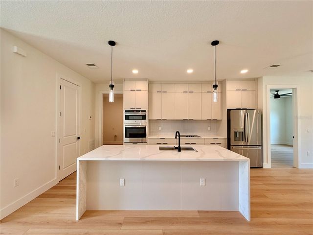 301 EPPINGER DRIVE, Port Charlotte, FL 33953
