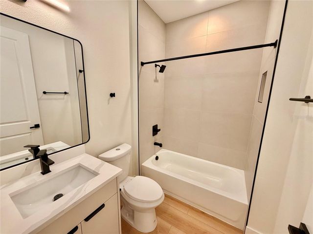 301 EPPINGER DRIVE, Port Charlotte, FL 33953