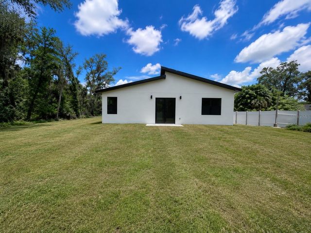 301 EPPINGER DRIVE, Port Charlotte, FL 33953