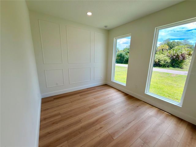 301 EPPINGER DRIVE, Port Charlotte, FL 33953