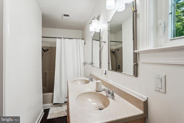 8473 SHORT ST, Manassas, VA 20112