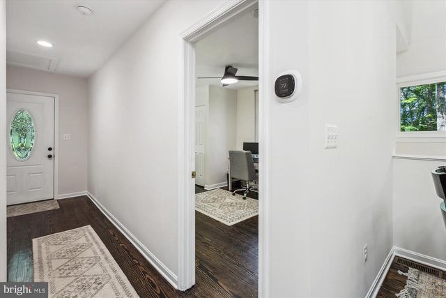 8473 SHORT ST, Manassas, VA 20112
