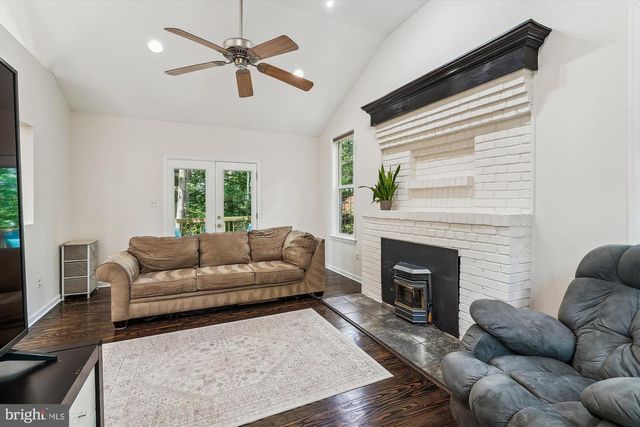 8473 SHORT ST, Manassas, VA 20112