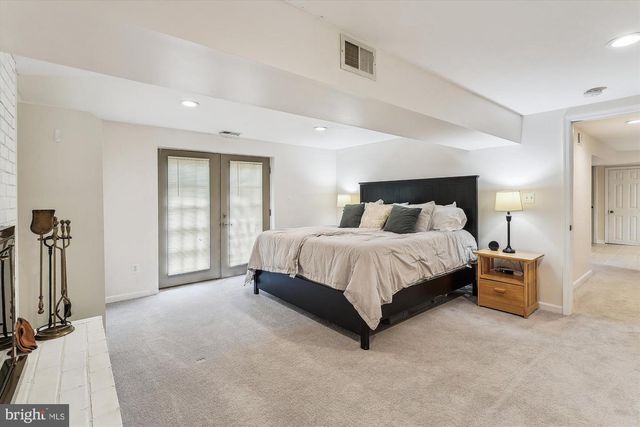 8473 SHORT ST, Manassas, VA 20112