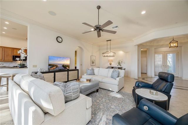 15532 Monterosso LN 102, Naples, FL 34110