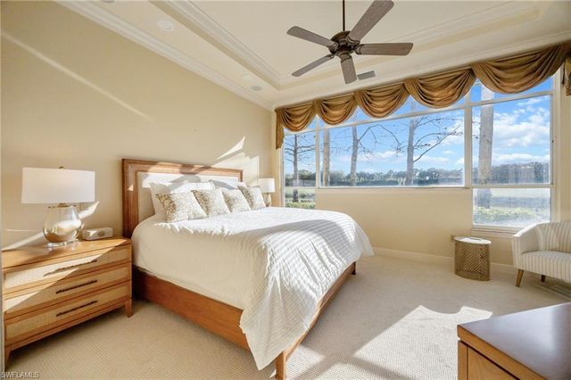 15532 Monterosso LN 102, Naples, FL 34110