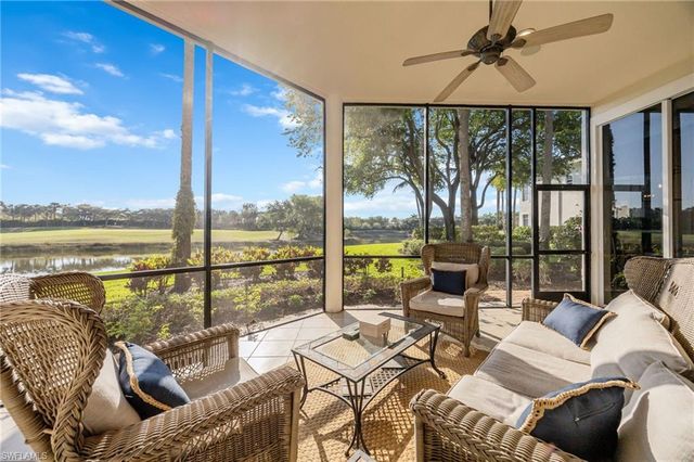 15532 Monterosso LN 102, Naples, FL 34110