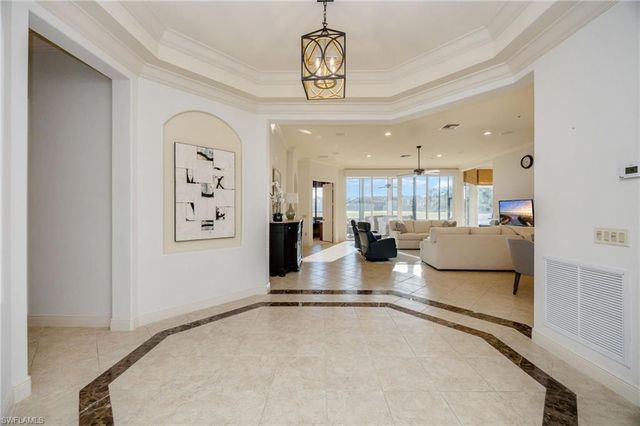 15532 Monterosso LN 102, Naples, FL 34110