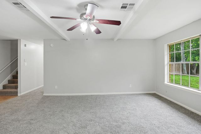 6814 Indian Falls Drive, Houston, TX 77489