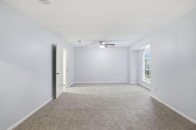 6814 Indian Falls Drive, Houston, TX 77489