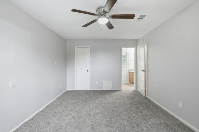 6814 Indian Falls Drive, Houston, TX 77489