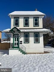 17 W FOURTH ST. #1ST FLOOR, Lansdale, PA 19446