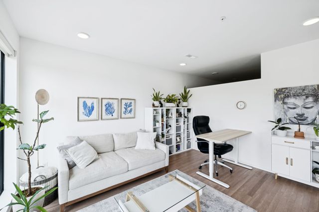 806 Olympic St Apt 303, Nashville, TN 37203