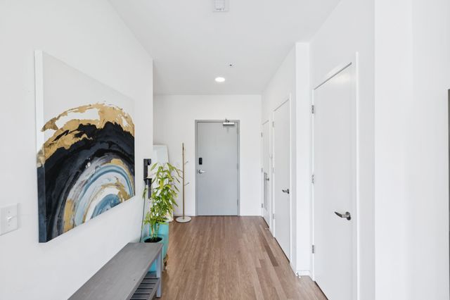 806 Olympic St Apt 303, Nashville, TN 37203