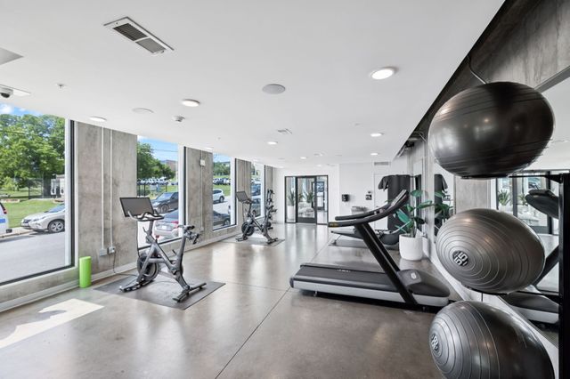 806 Olympic St Apt 303, Nashville, TN 37203