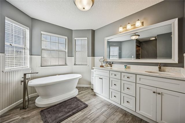 951 Bristol Hammock Circle, Kingsland, GA 31548