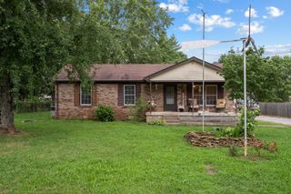2653 Cotton Ct, Murfreesboro, TN 37129