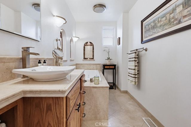 14419 Kingsdale Avenue, Lawndale, CA 90260