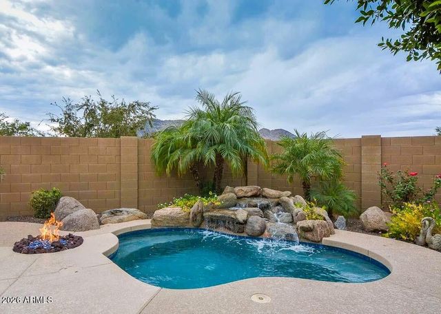 5253 W MAYA Way, Phoenix, AZ 85083