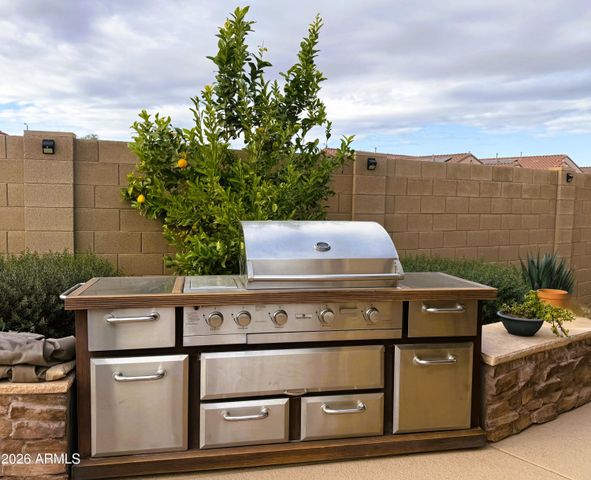 5253 W MAYA Way, Phoenix, AZ 85083