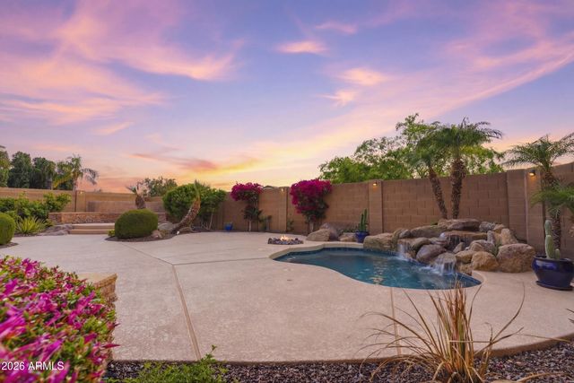 5253 W MAYA Way, Phoenix, AZ 85083