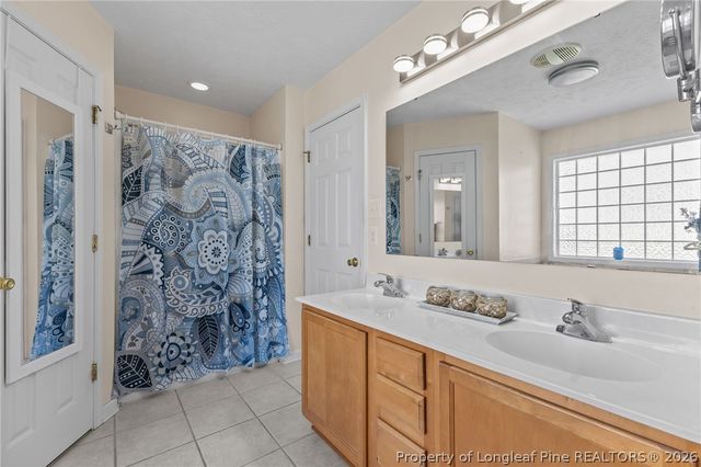 3331 Broomsgrove Drive, Fayetteville, NC 28306