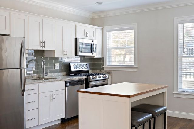 47 Notre Dame 1, Boston, MA 02119