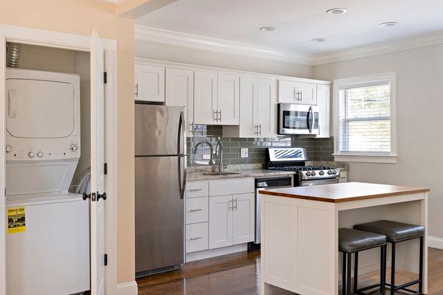 47 Notre Dame 1, Boston, MA 02119