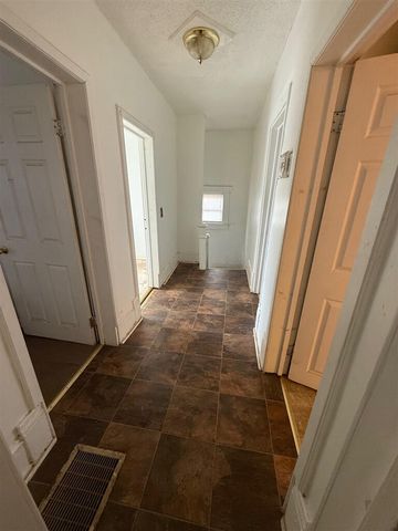 1115 Orange AVE, Roanoke, VA 24017