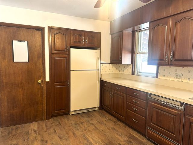 828 East Circle Drive, Vestal, NY 13850