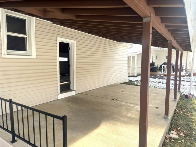 828 East Circle Drive, Vestal, NY 13850