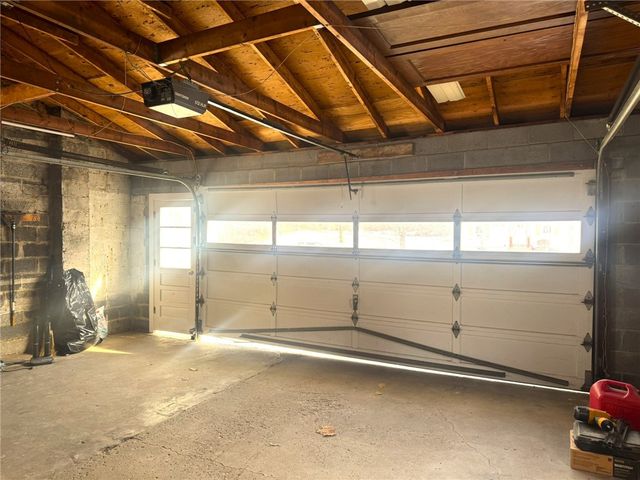 828 East Circle Drive, Vestal, NY 13850