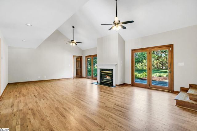 107 Rubiwood Circle, Greer, SC 29651