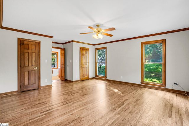 107 Rubiwood Circle, Greer, SC 29651