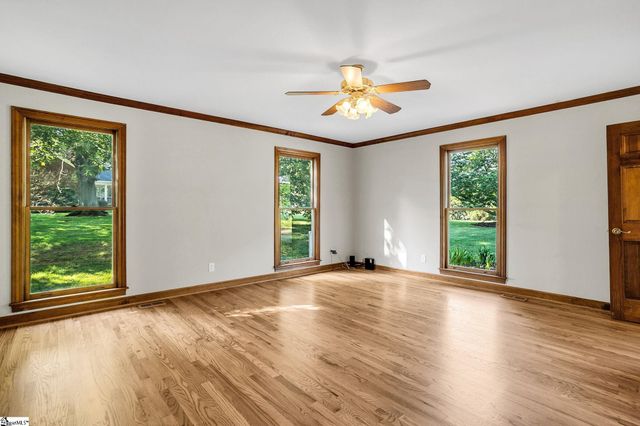 107 Rubiwood Circle, Greer, SC 29651