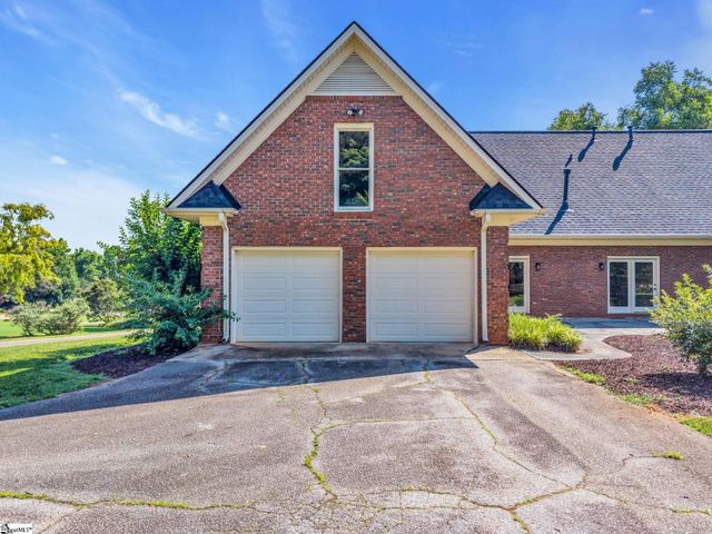 107 Rubiwood Circle, Greer, SC 29651