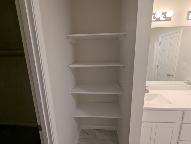 10223 W 127th Avenue, Cedar Lake, IN 46303