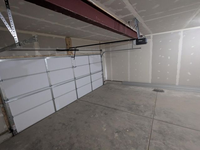 10223 W 127th Avenue, Cedar Lake, IN 46303