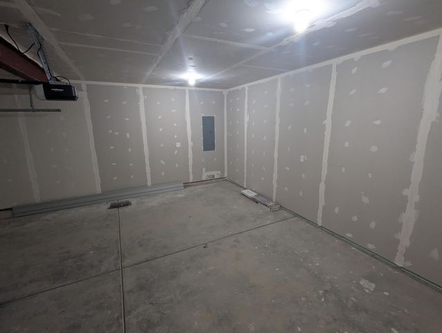 10223 W 127th Avenue, Cedar Lake, IN 46303