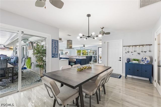 141 SW 54th TER, Cape Coral, FL 33914