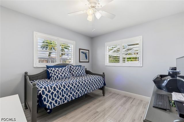 141 SW 54th TER, Cape Coral, FL 33914