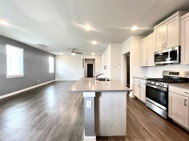 708 Bridle Creek DR, Georgetown, TX 78626